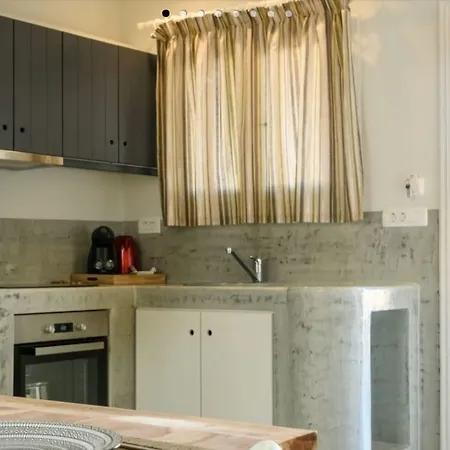 De_naxia Перисса